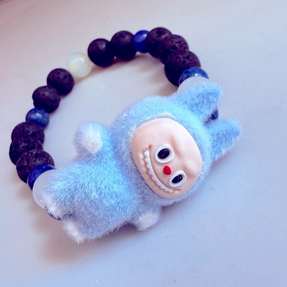 NWOT Handmade Labubu Genuine Stone Beaded Bracelet - Picture 1 of 3